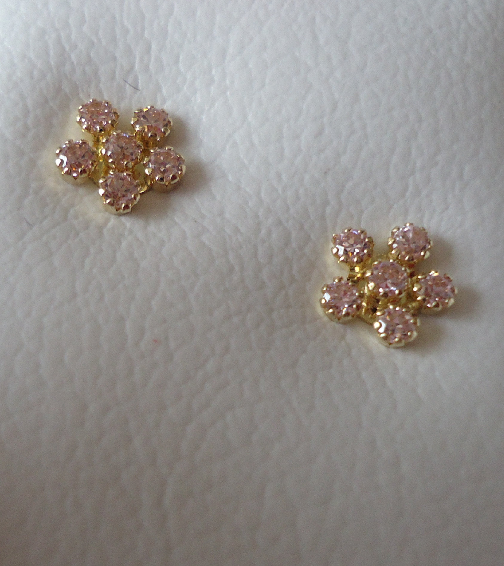 14KT GOLD FLOWER EARRINGS WITH 6 PINK CUBIC Z